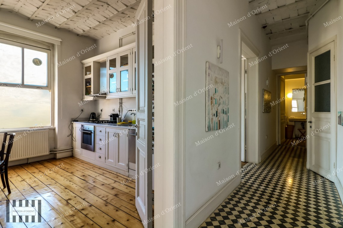 Galata'da 180m2 Boğaz Manzaralı Kiralık Daire
