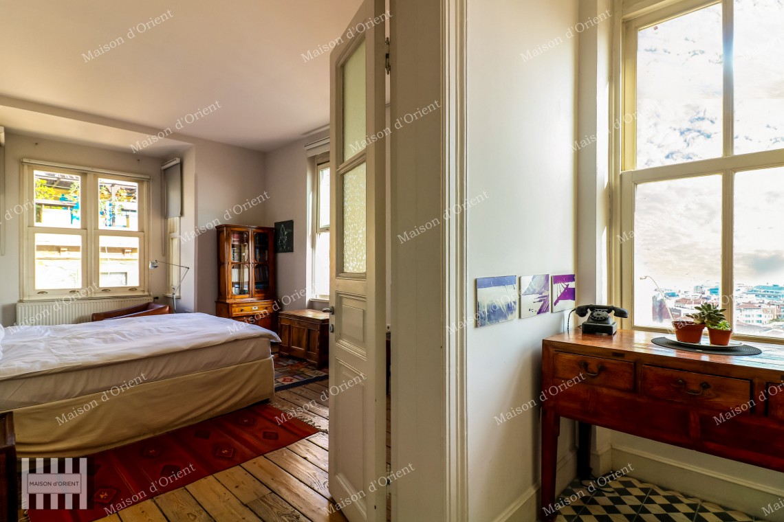 Galata'da 180m2 Boğaz Manzaralı Kiralık Daire