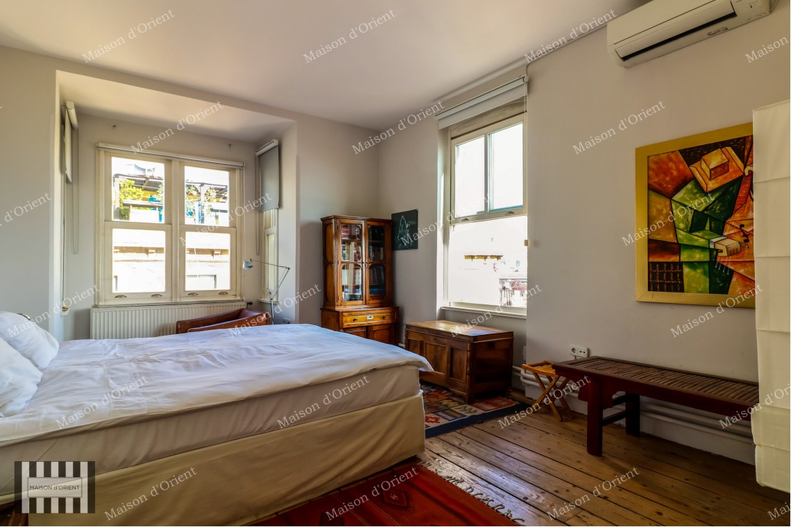 Galata'da 180m2 Boğaz Manzaralı Kiralık Daire