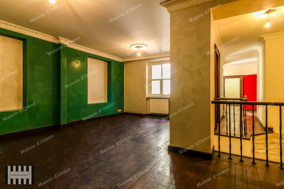 2+1 Garden Duplex for Rent in Historical Building