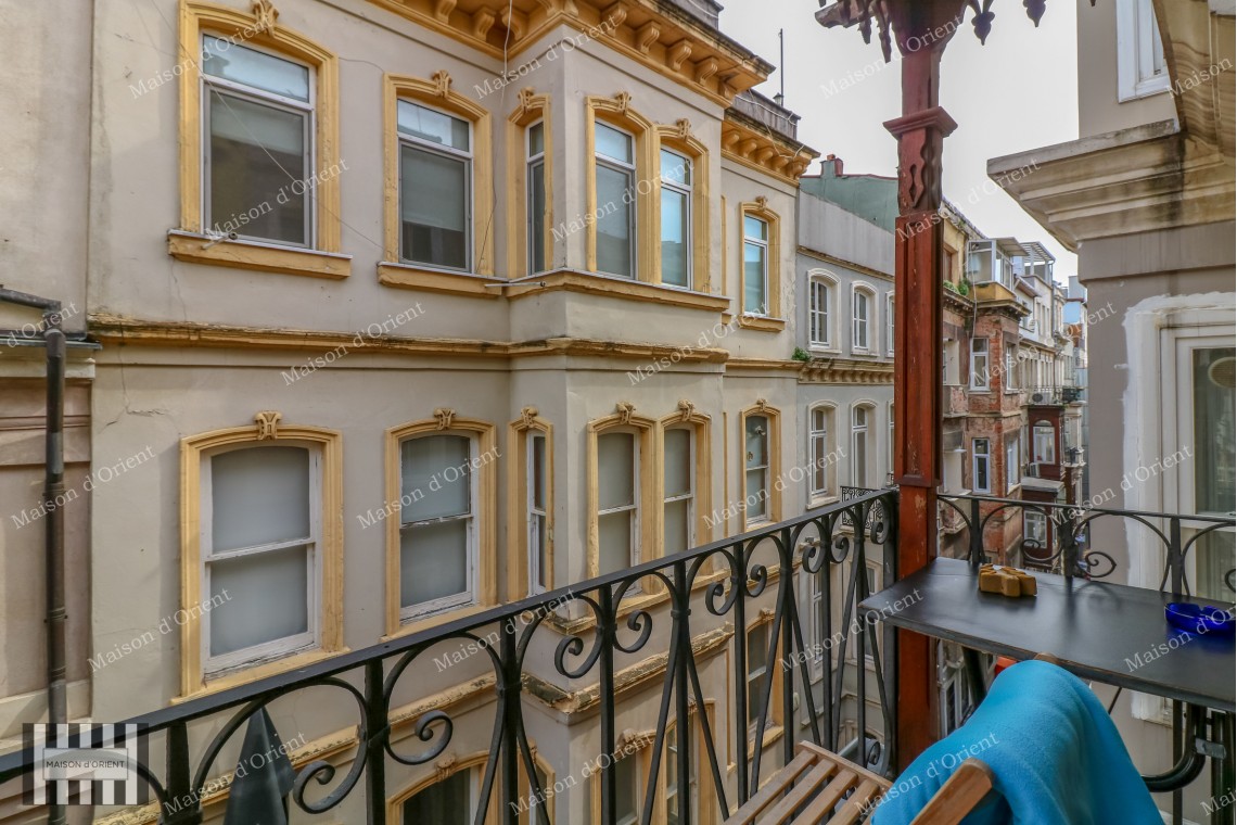 140sqm Furnished Flat for Rent in Galata