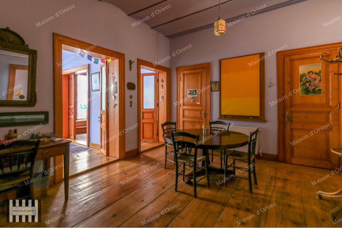 140sqm Furnished Flat for Rent in Galata