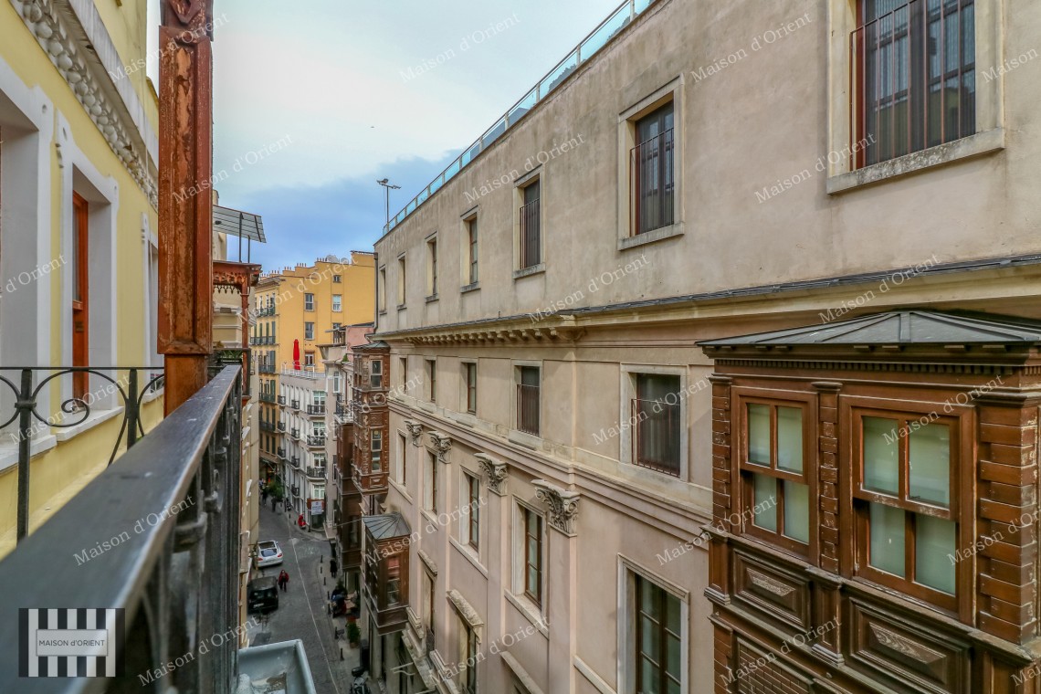 140sqm Furnished Flat for Rent in Galata
