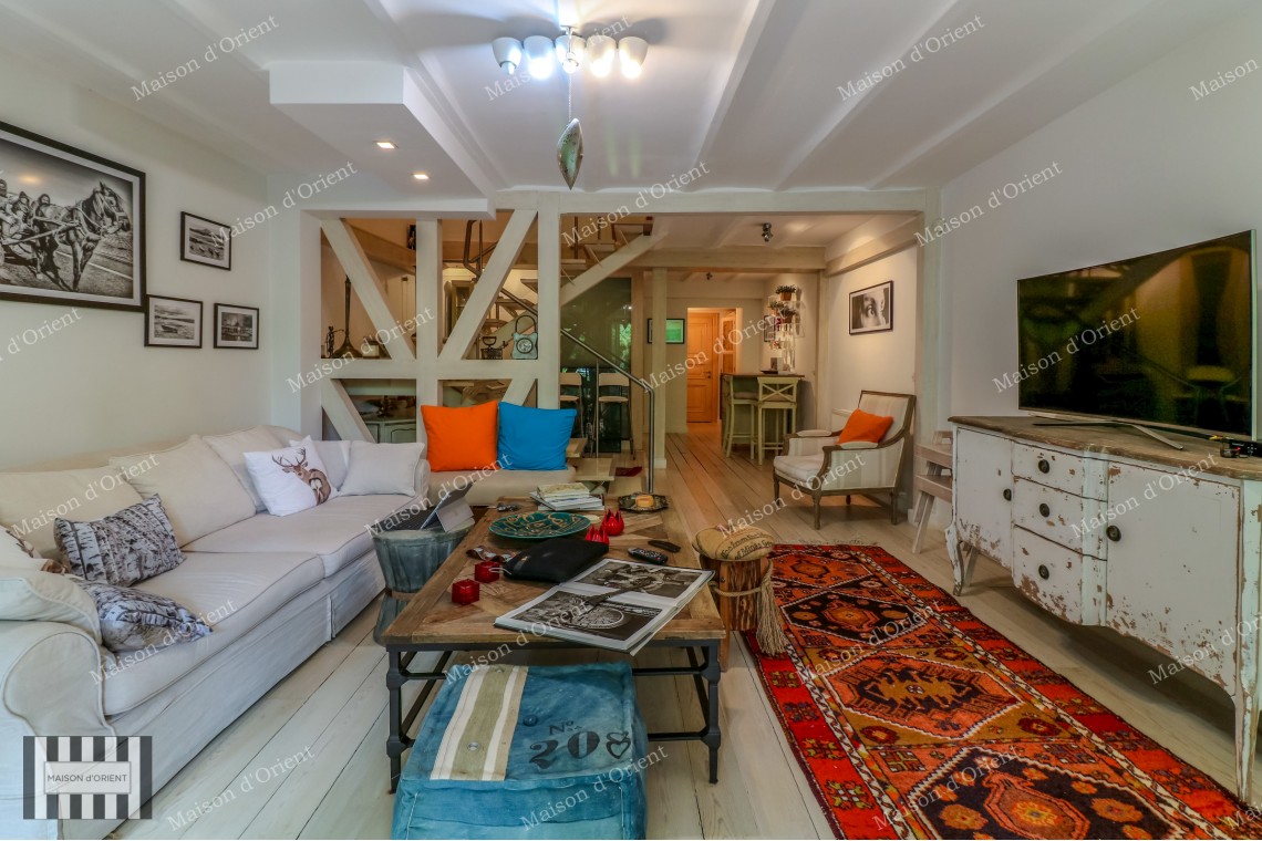 120sqm Furnished Garden Duplex for Rent in Galata