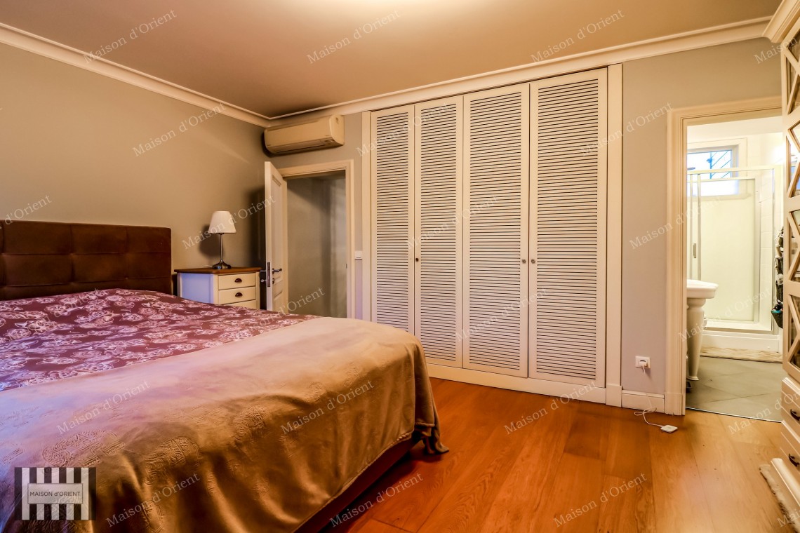 Renovated Historical Greek Fourlex for Sale in Emirgan