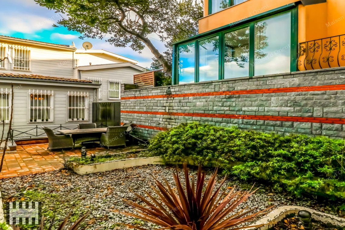 Renovated Historical Fourlex Greek House for Rent in Emirgan