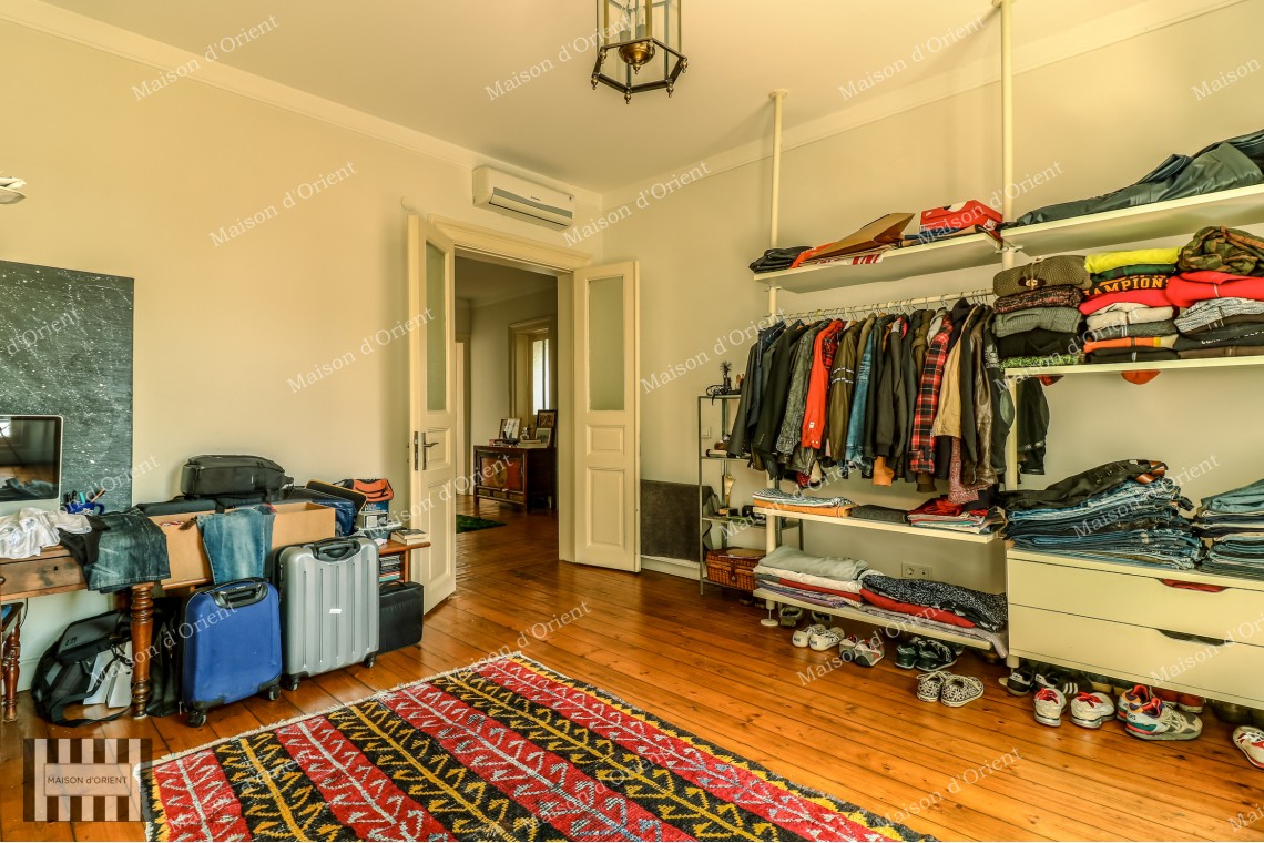 Renovated Sea View Flat for Rent in Galata