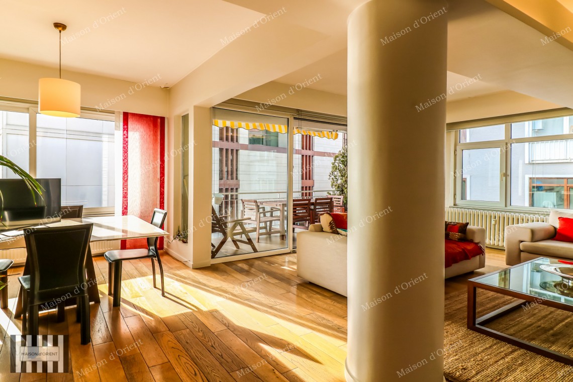 Fully Renovated 3+1 Flat with View for Sale in Teşvikiye
