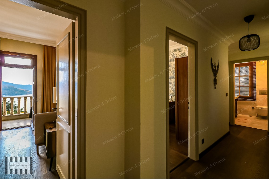 Triplex Villa for Sale with Garden and Bosphorus View in Sarıyer