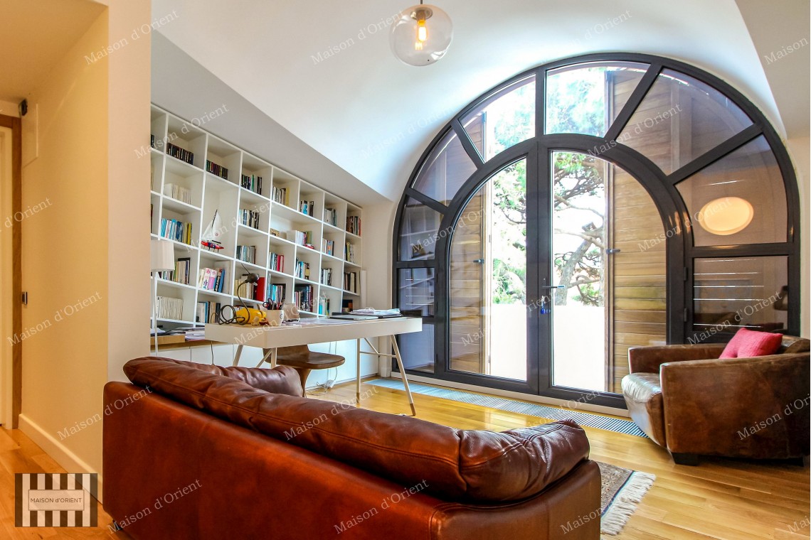 400sqm, 5+2 Triplex Villa for Sale in Yenikoy Tahir Pasa