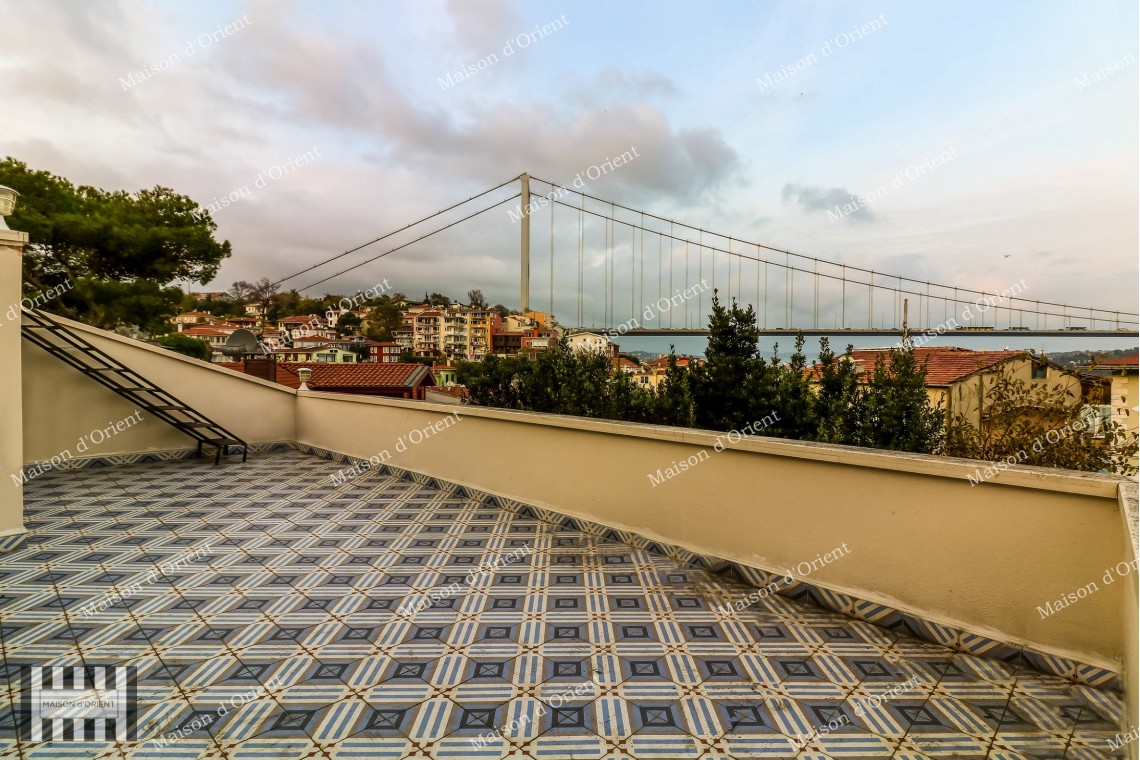 Villa with Bosphorus View for Sale in Rumeli Hisari
