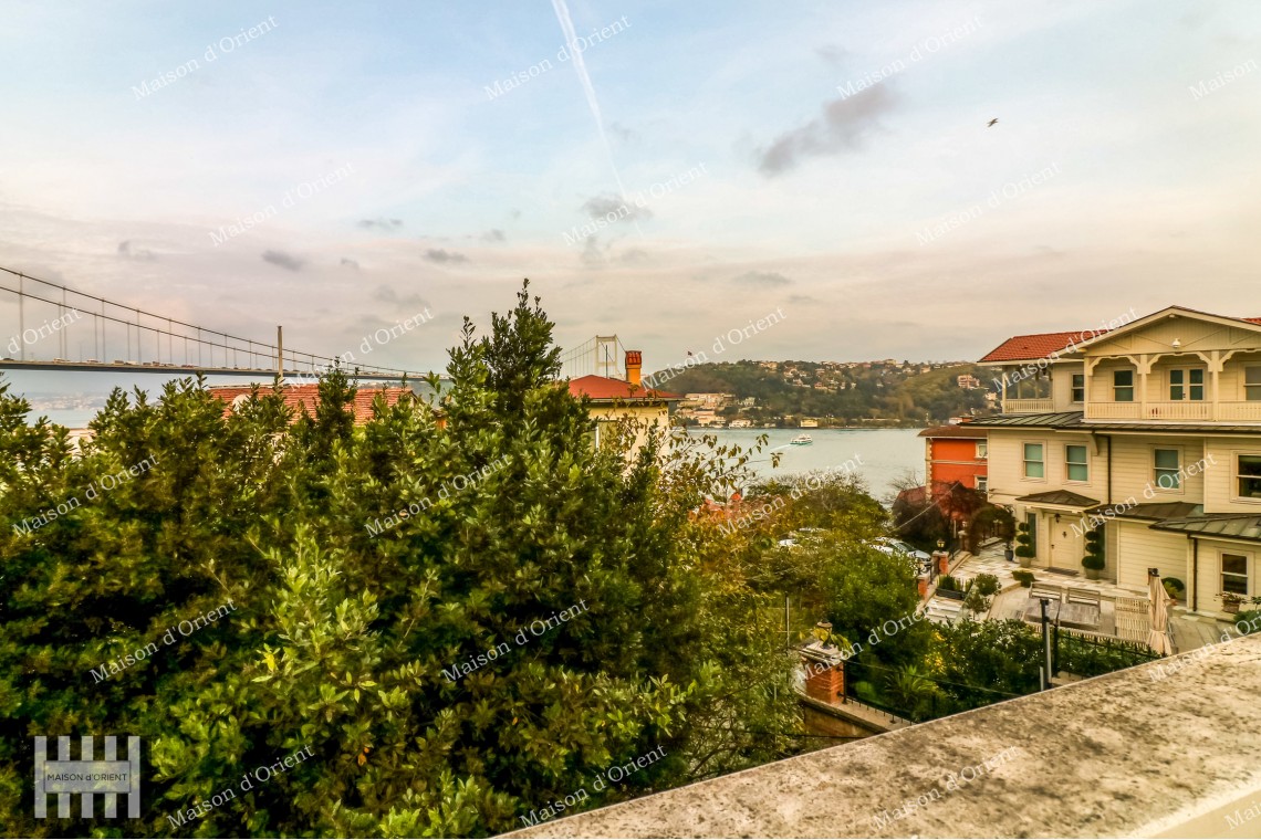 Villa with Bosphorus View for Sale in Rumeli Hisari