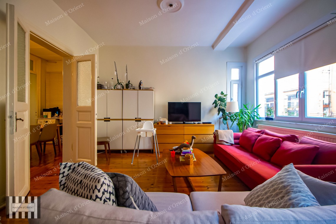 2+1 Apartment for Sale in Historical Building, Cihangir