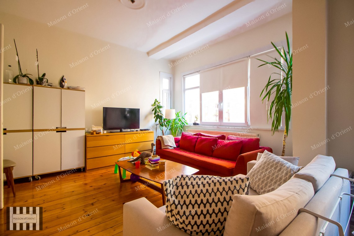 2+1 Apartment for Sale in Historical Building, Cihangir