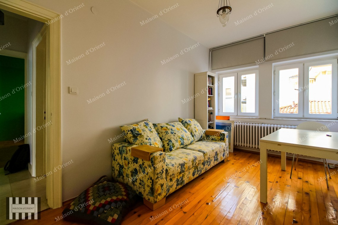 3+1 Apartment for Sale with Bosphorus View in Gümüşsuyu 
