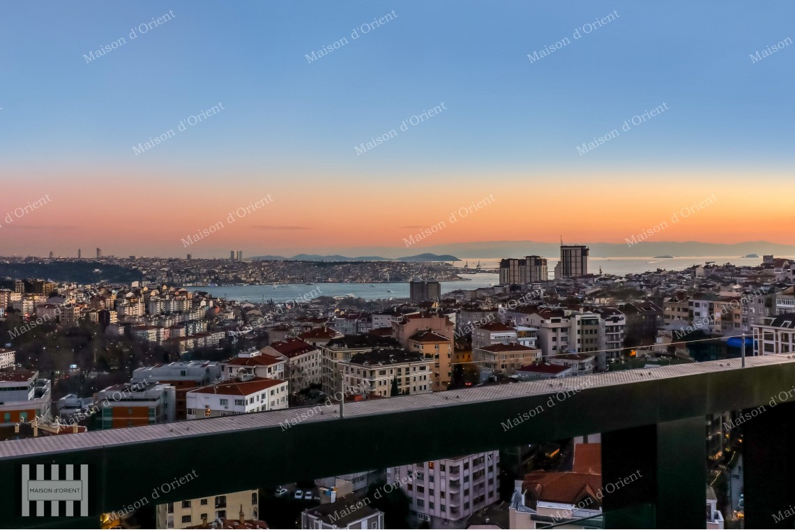 400sqm Penthouse for Sale in High-End Project of Nisantasi