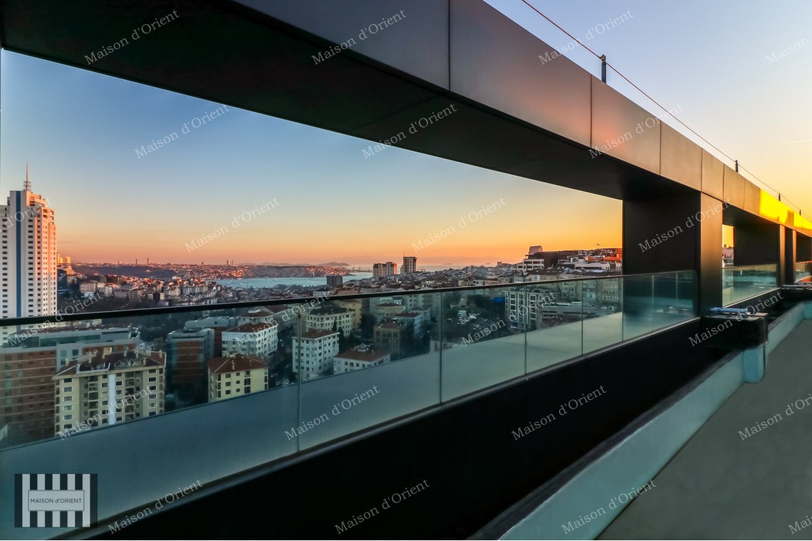 400sqm Penthouse for Sale in High-End Project of Nisantasi
