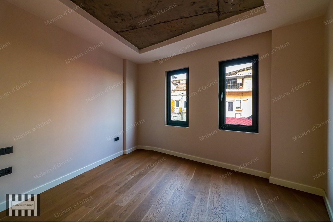 1+1 Flat for Rent in New Project, Galata