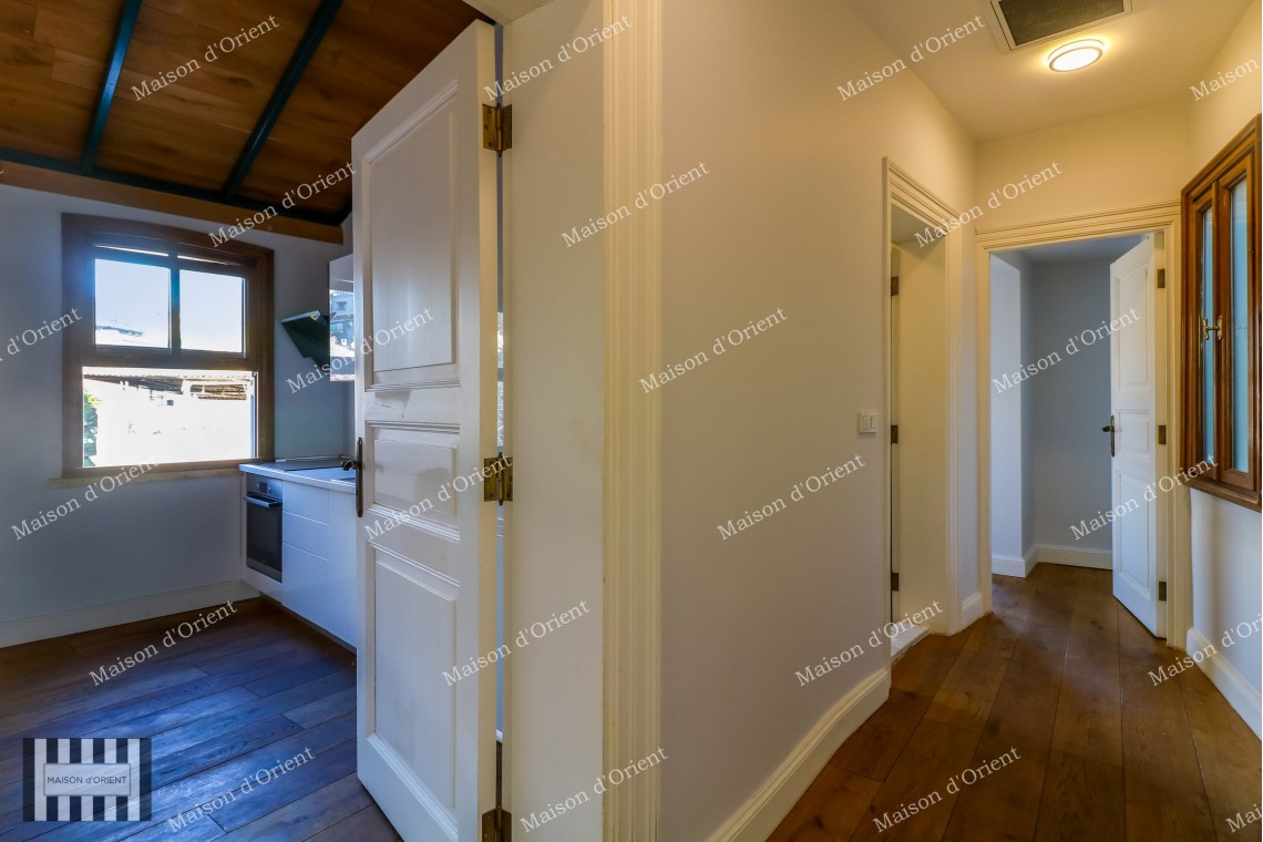 1+1 Flat for Rent with Terrace and View in Galata