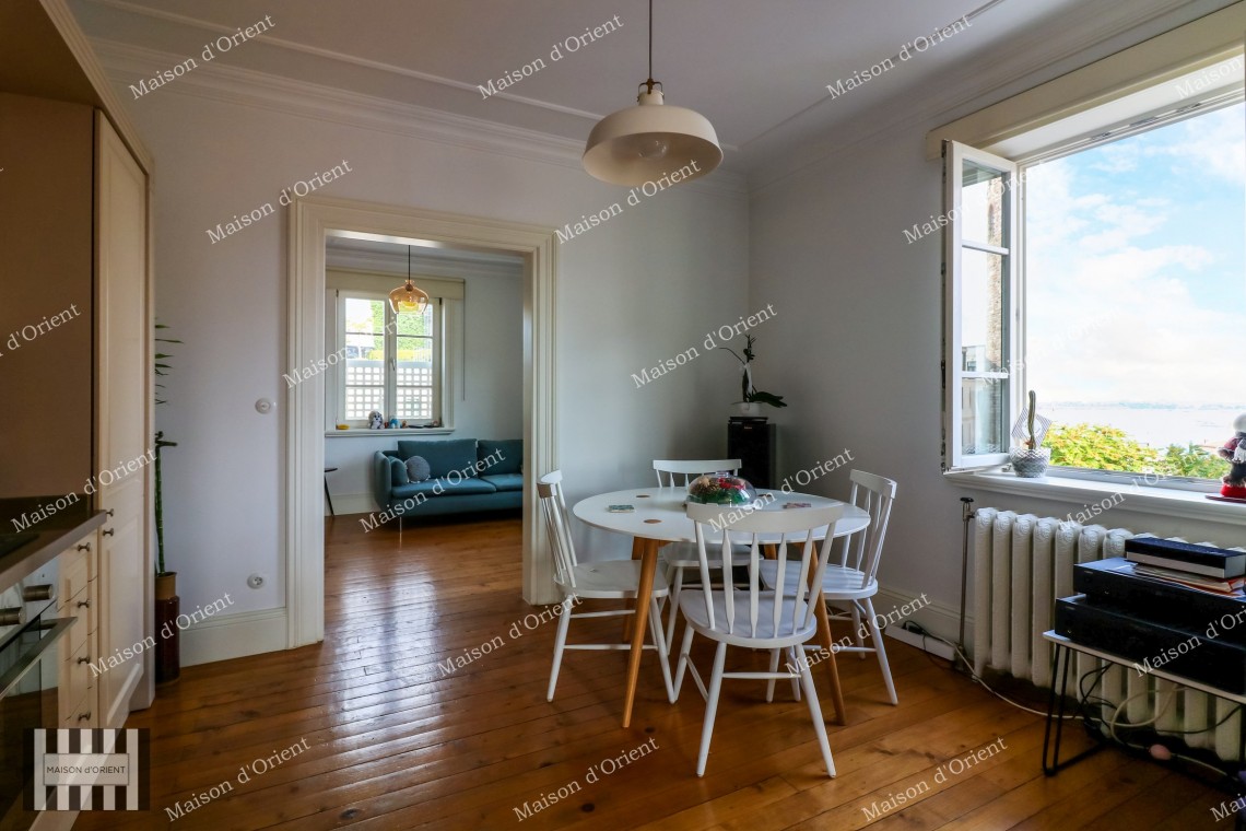 1+1 Flat for Rent in Historical Urgliavich Building in Galata