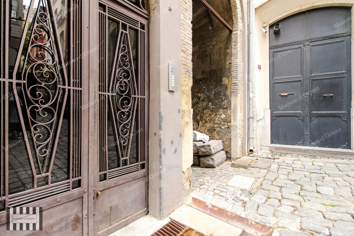 1+1 Flat with City and Sea View for Rent in Galata