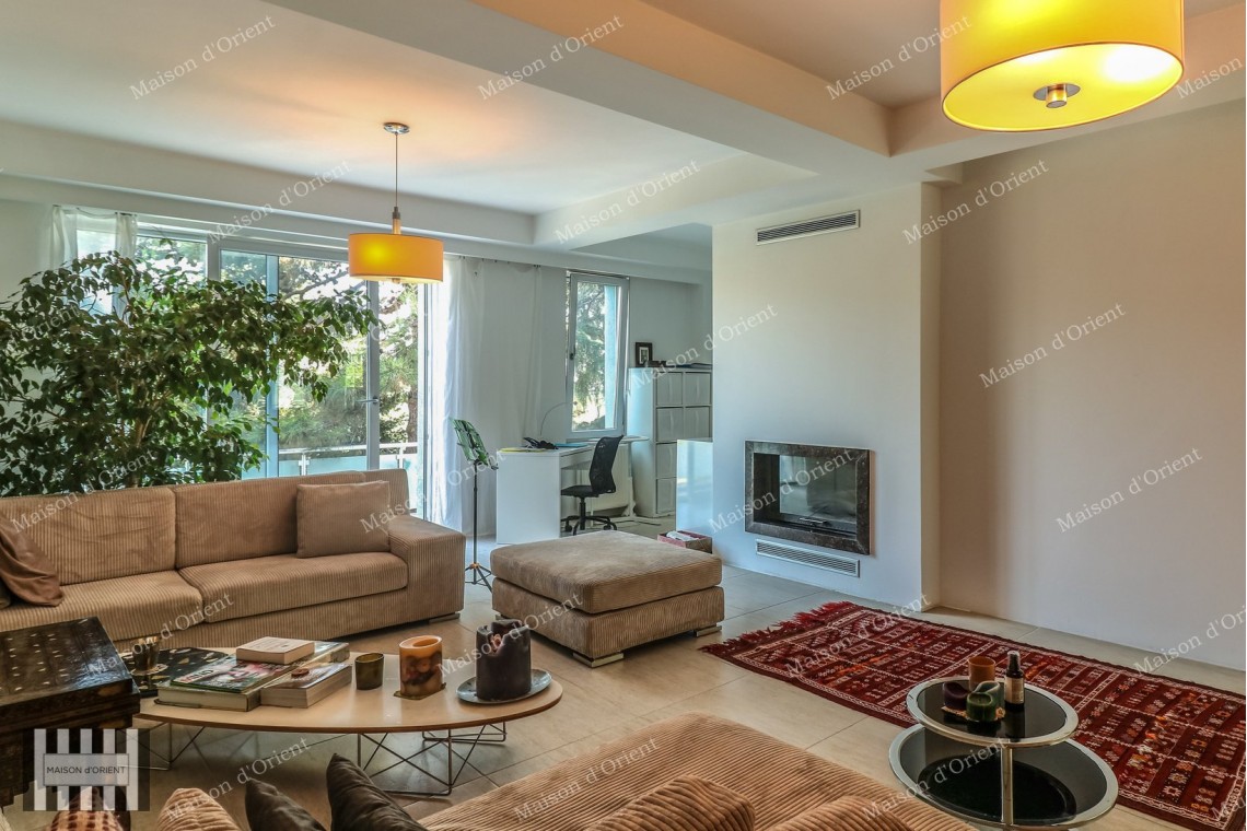 Renovated 4-Storey Building for Rent in Resitpasa
