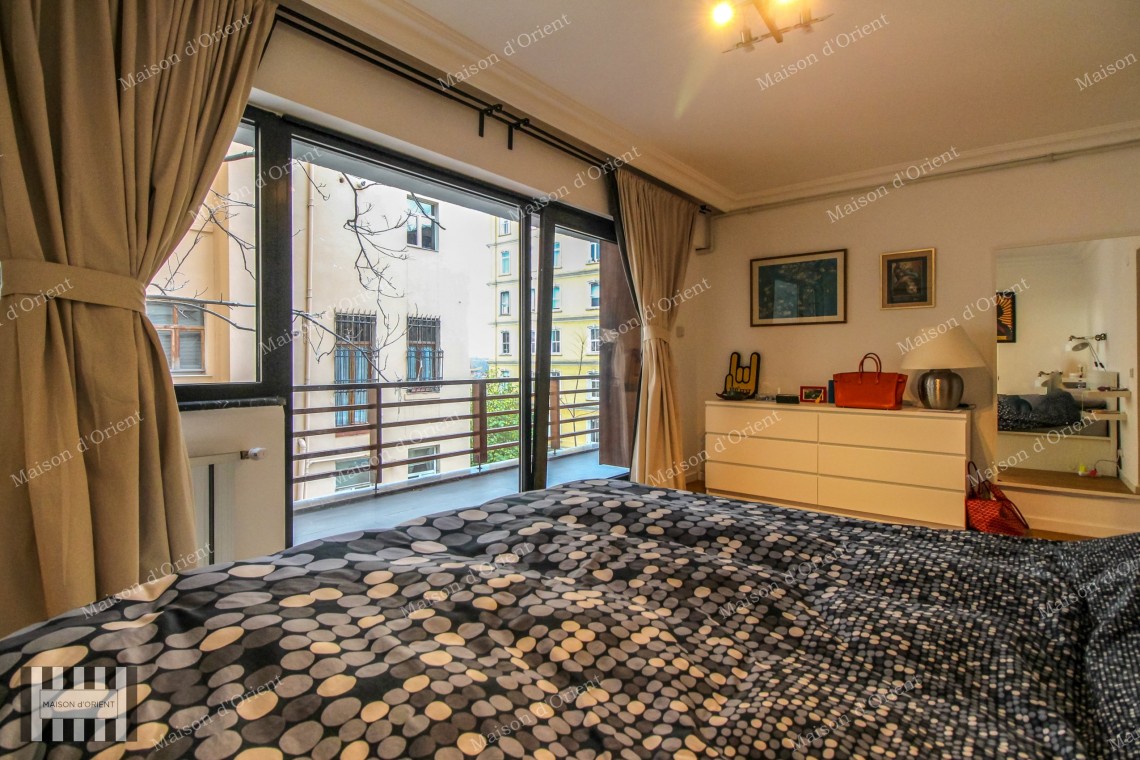 Flat for Rent with Balcony in New Building, Galata