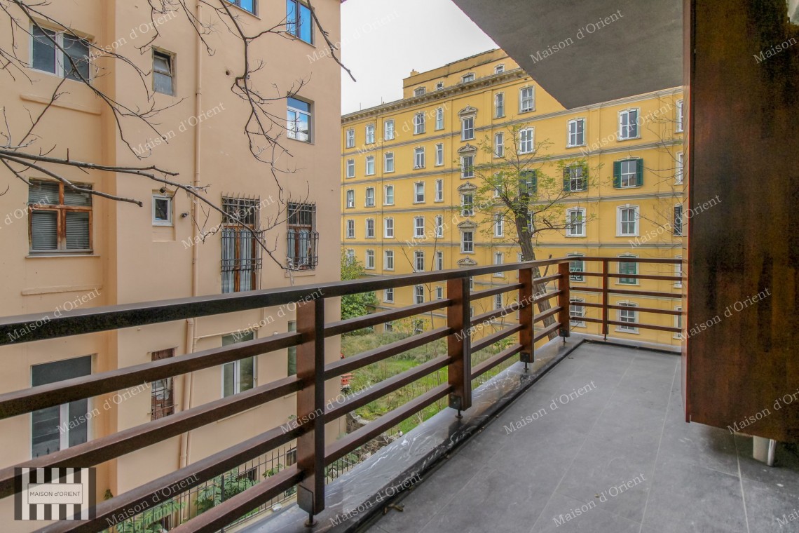 Flat for Rent with Balcony in New Building, Galata