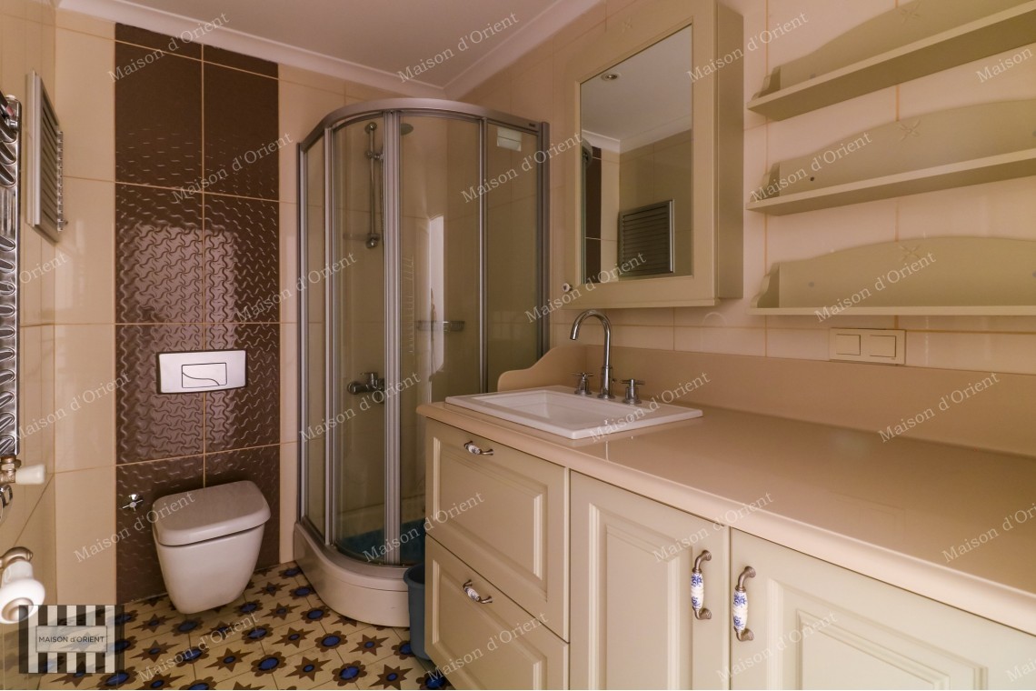 145sqm, 3+1 Flat for Sale in Cihangir