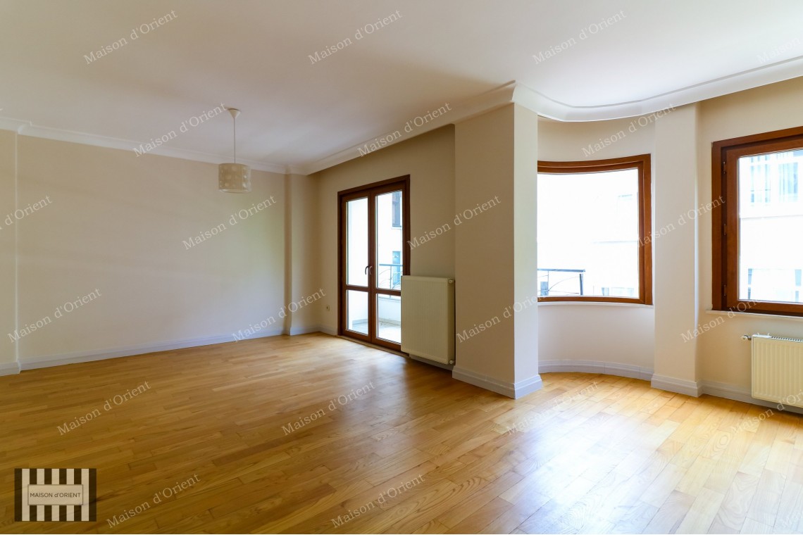 145sqm, 3+1 Flat for Sale in Cihangir