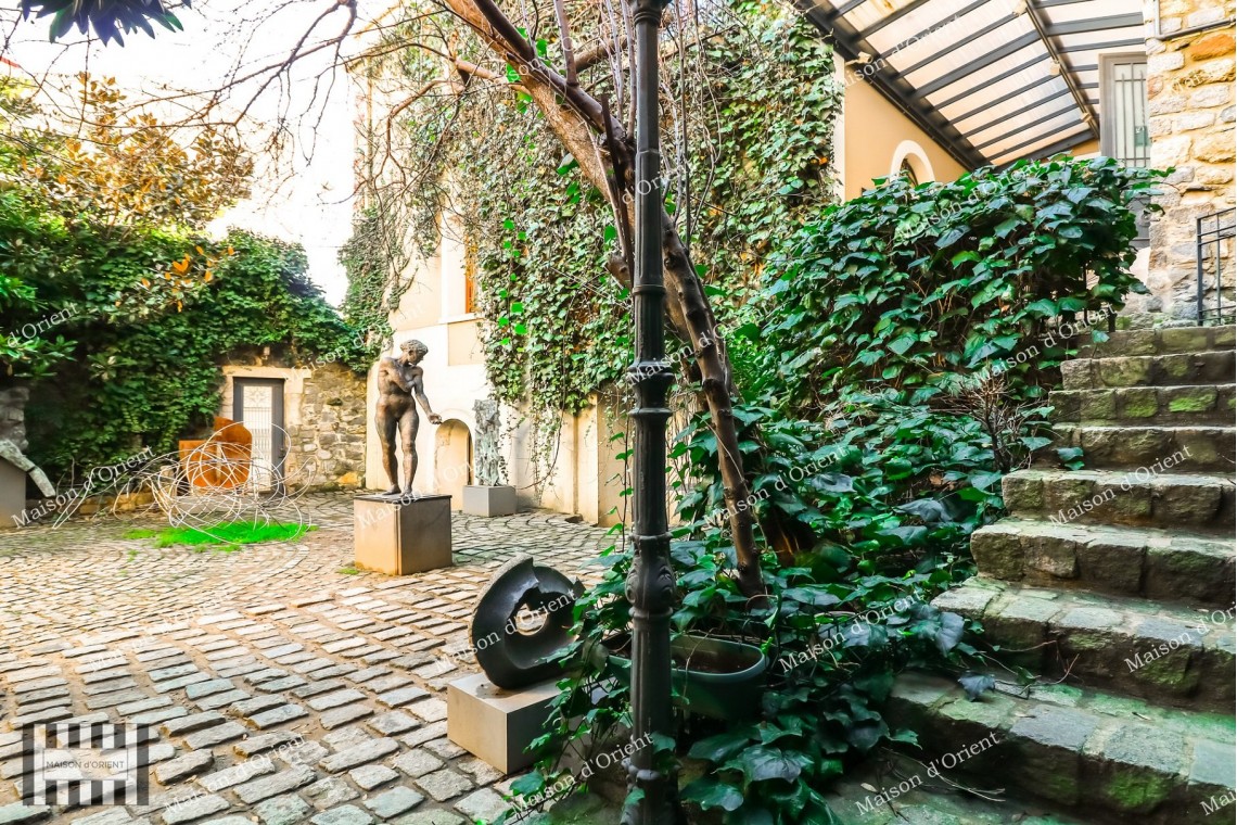 5-Storey Building with Private Garden for Sale in Galata