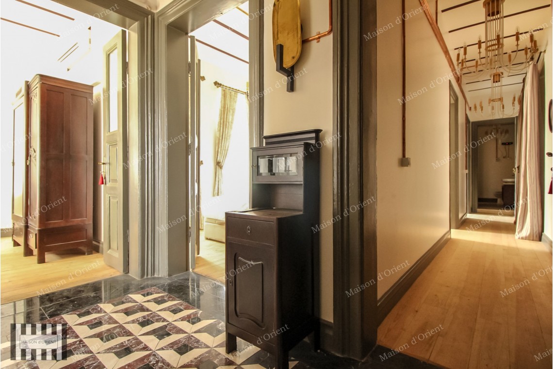 150 sqm Historical Flat with View for Rent