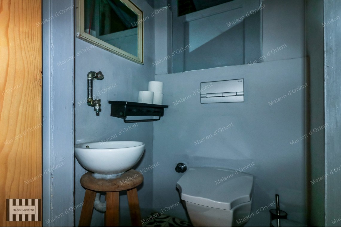 160sqm Historical Flat for Rent in Cihangir