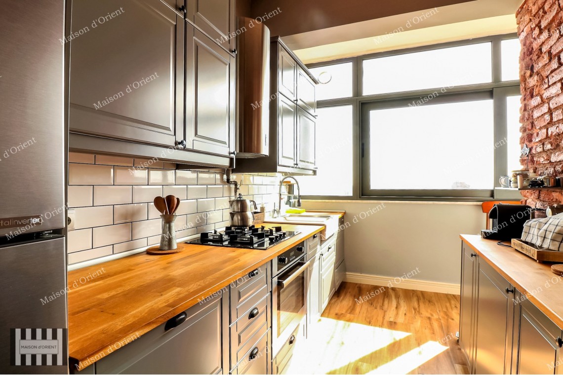 160sqm Flat with View for Sale in Cihangir