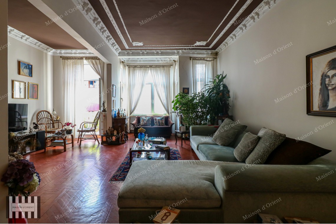 3+1 180sqm Flat for Sale in Taksim Historical Building