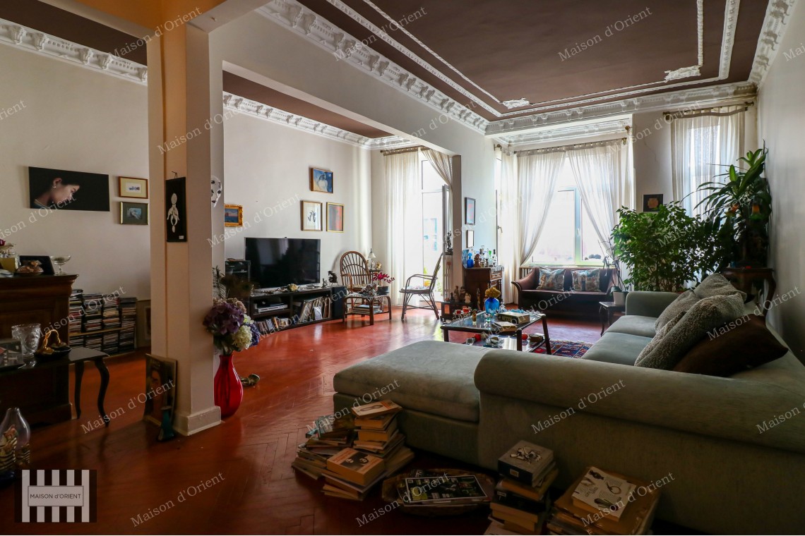 3+1 180sqm Flat for Sale in Taksim Historical Building