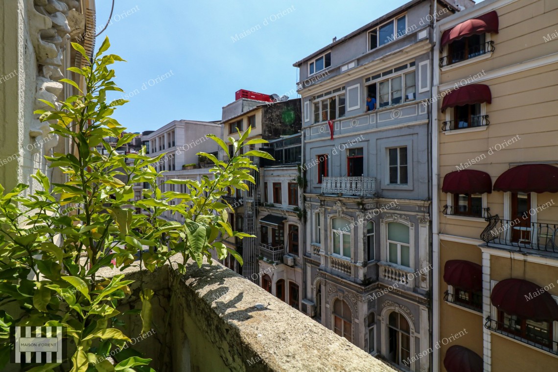 3+1 180sqm Flat for Sale in Taksim Historical Building