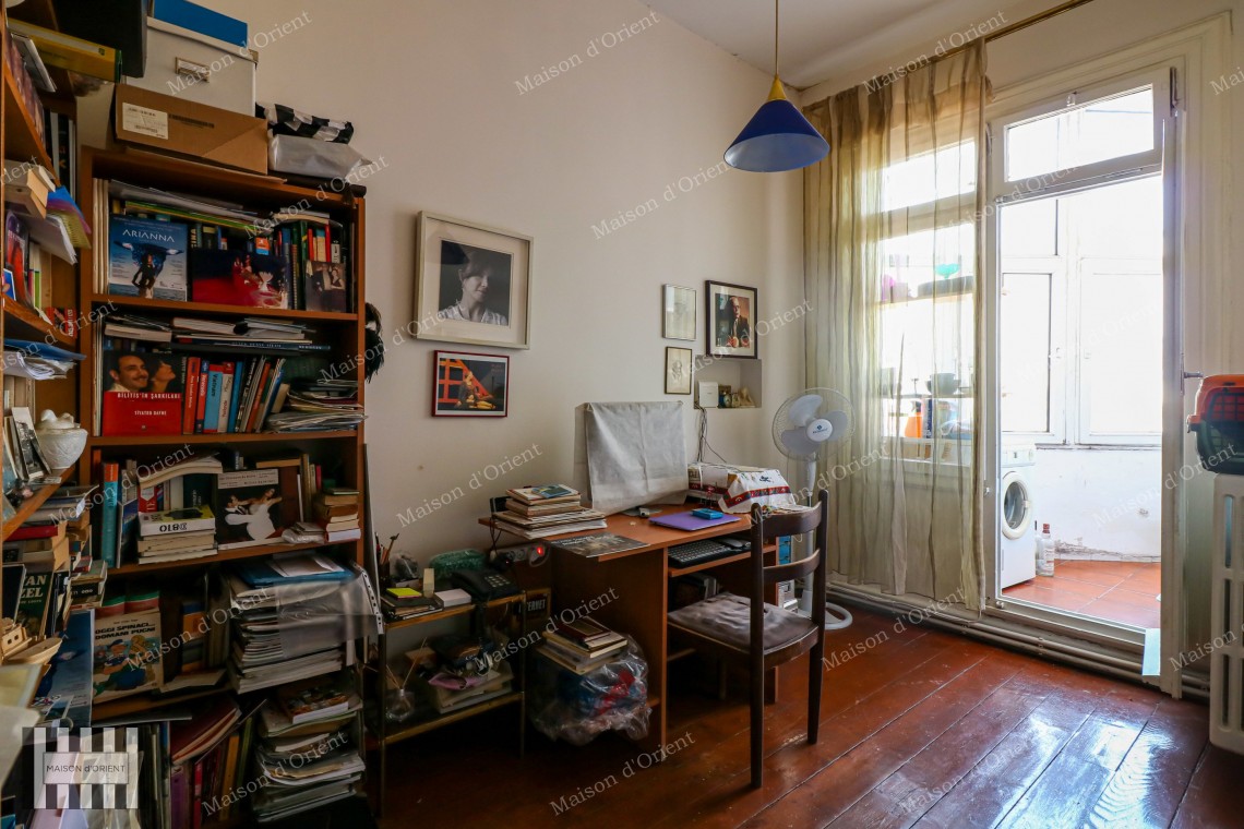 3+1 180sqm Flat for Sale in Taksim Historical Building
