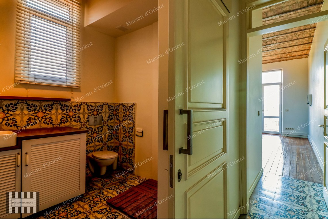 180sqm Office/Flat for Rent in Cihangir