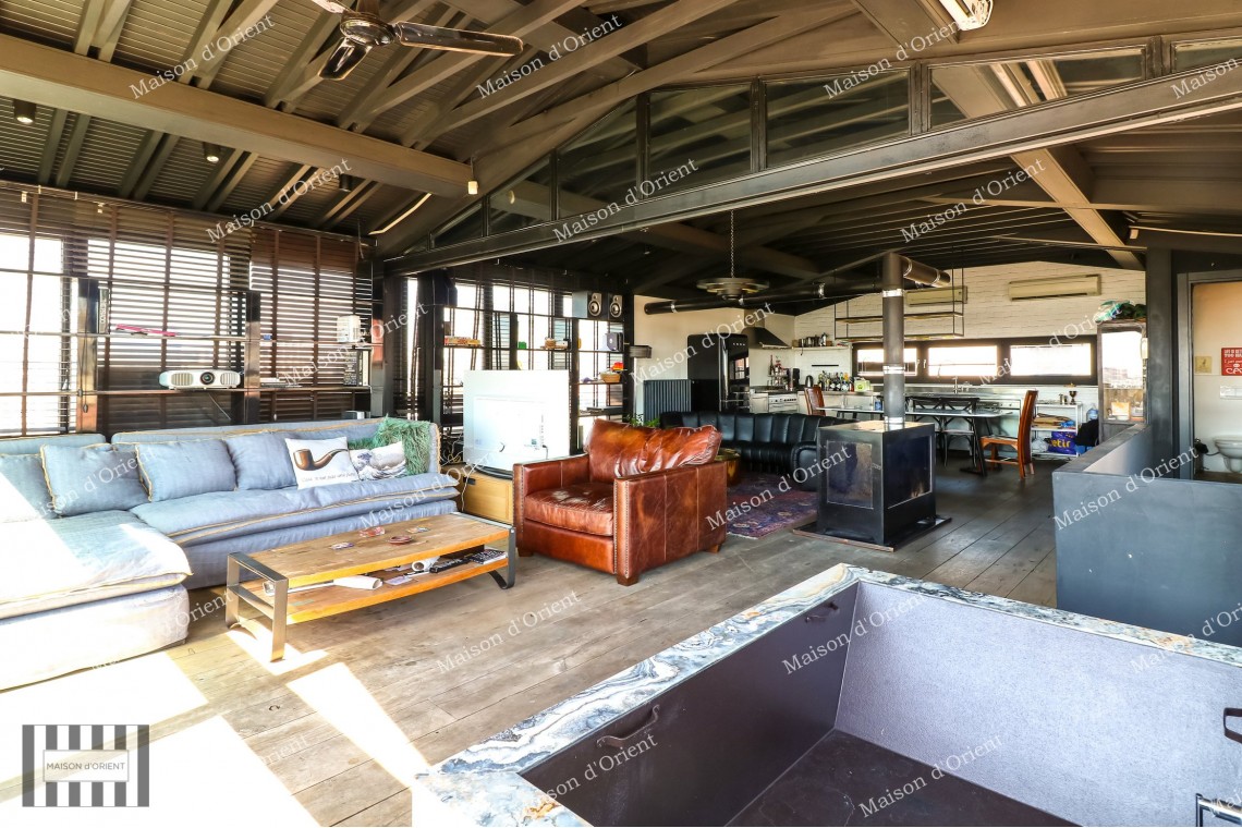 180sqm Penthouse Duplex for Rent in Galata