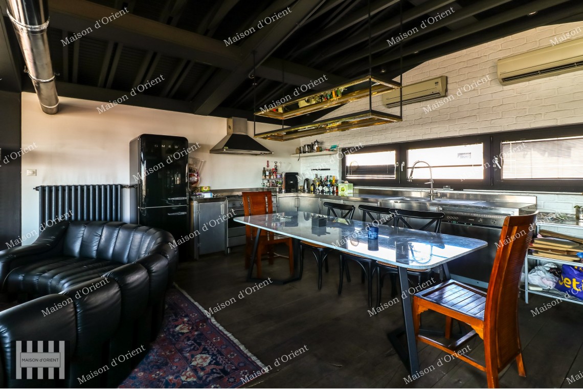 180sqm Penthouse Duplex for Rent in Galata