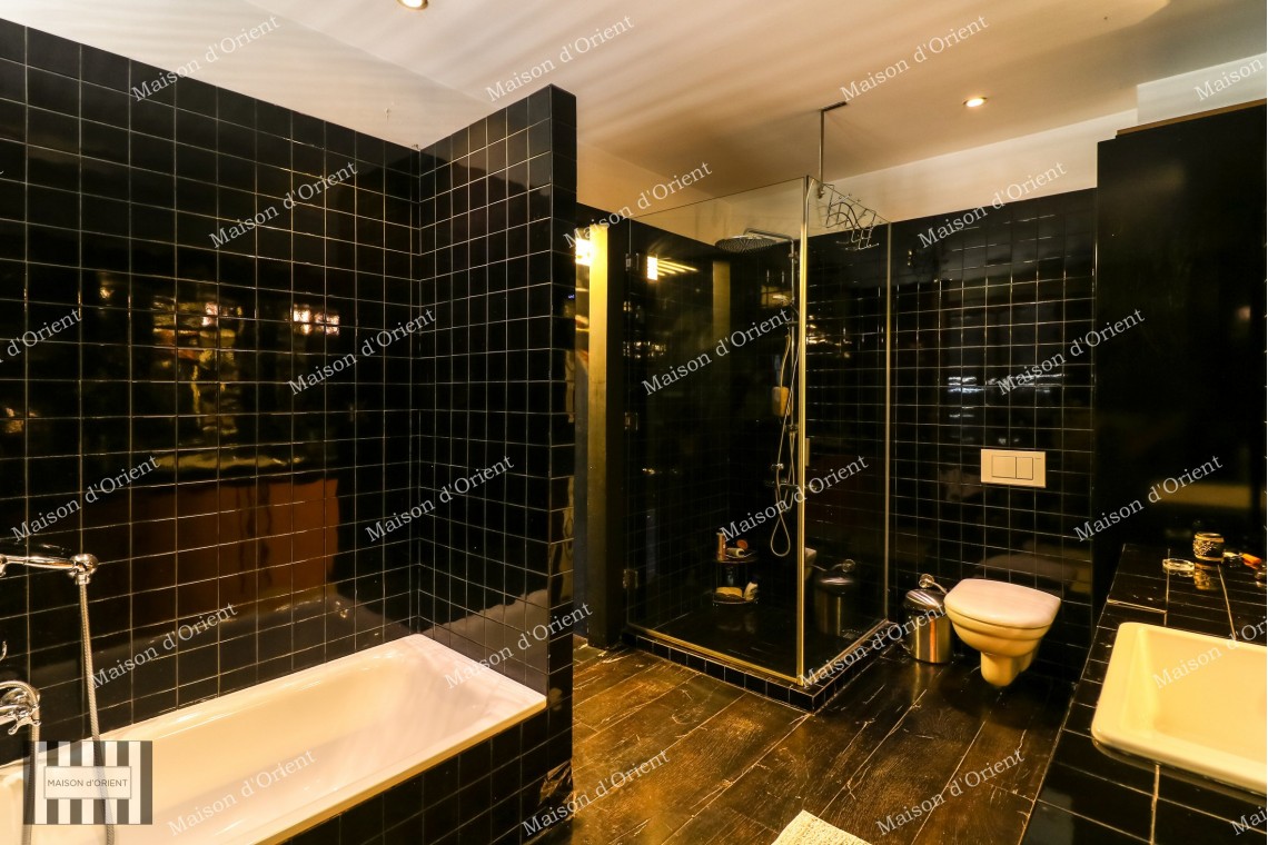 180sqm Penthouse Duplex for Rent in Galata