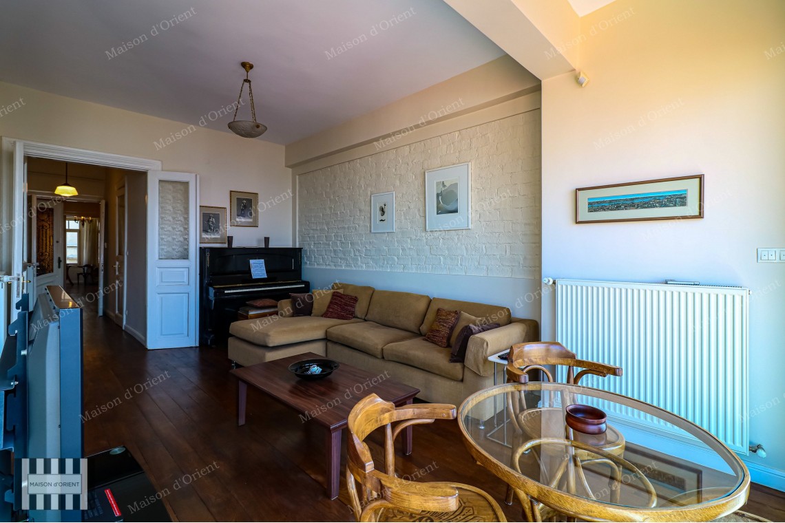 2+1 Furnished Apartment for Rent with Golden Horn View in Pera