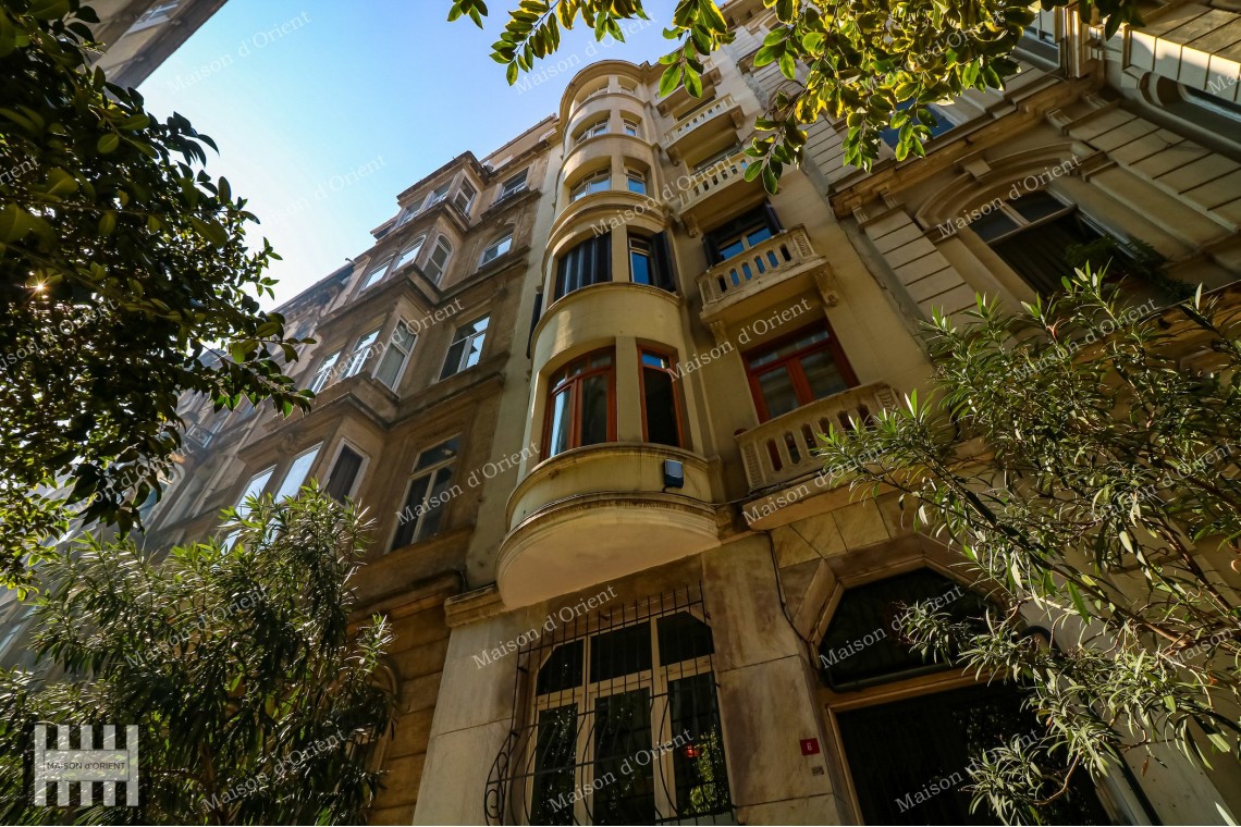 2+1 Furnished Apartment for Rent with Golden Horn View in Pera