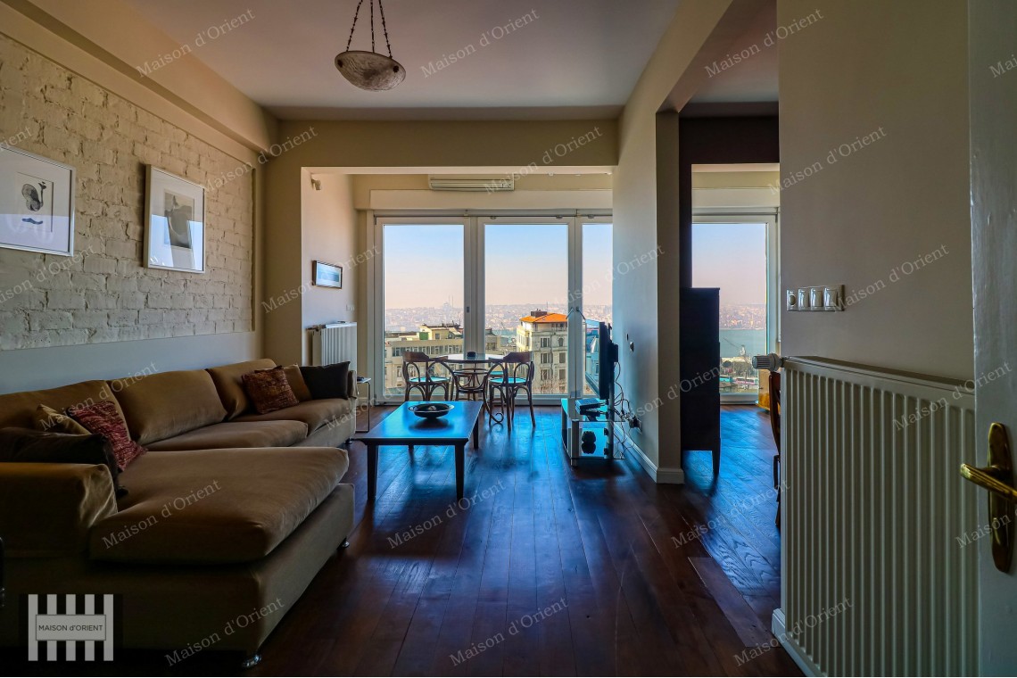 2+1 Furnished Apartment for Rent with Golden Horn View in Pera