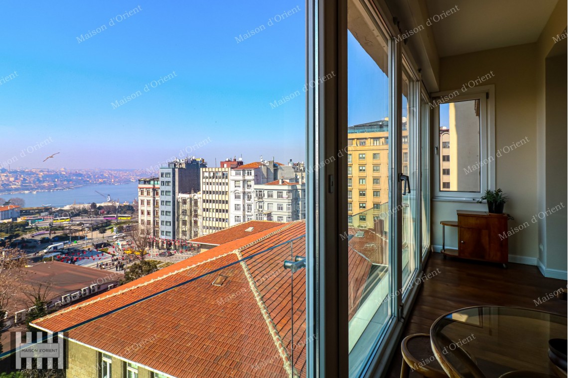 2+1 Furnished Apartment for Rent with Golden Horn View in Pera