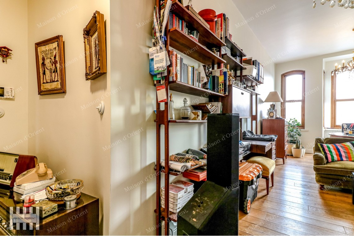 2+1 Flat for Rent in Historical Building in Galata