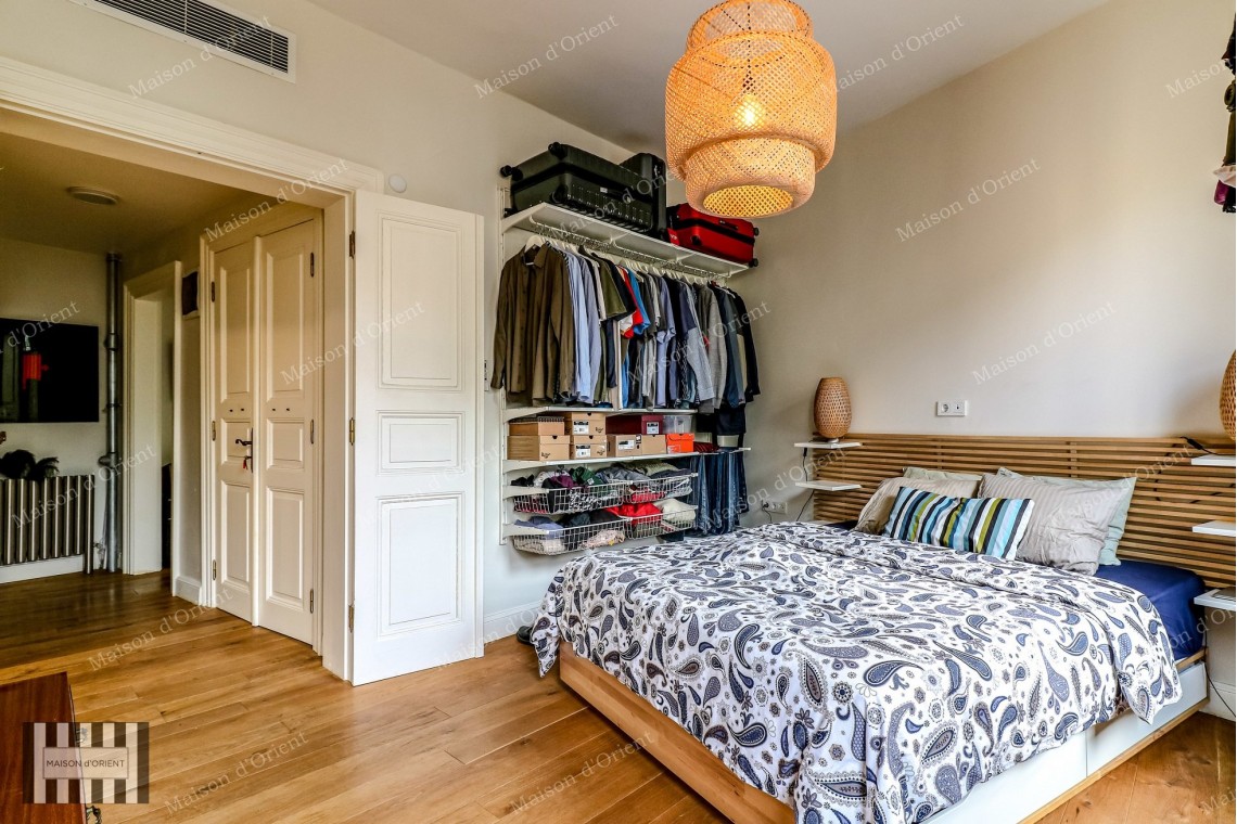 2+1 Flat for Rent in Historical Building in Galata