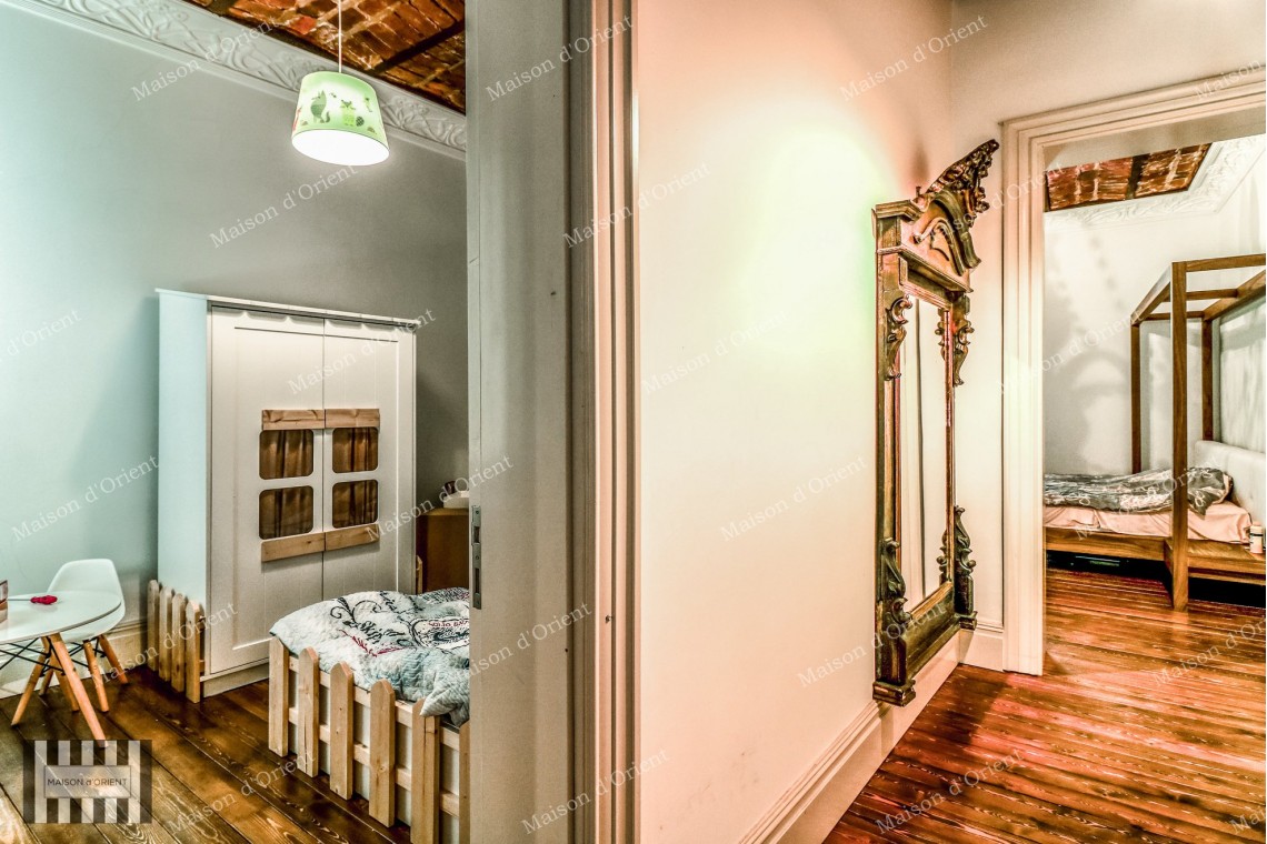 2+1 Flat for Rent in Historical Gravier Building