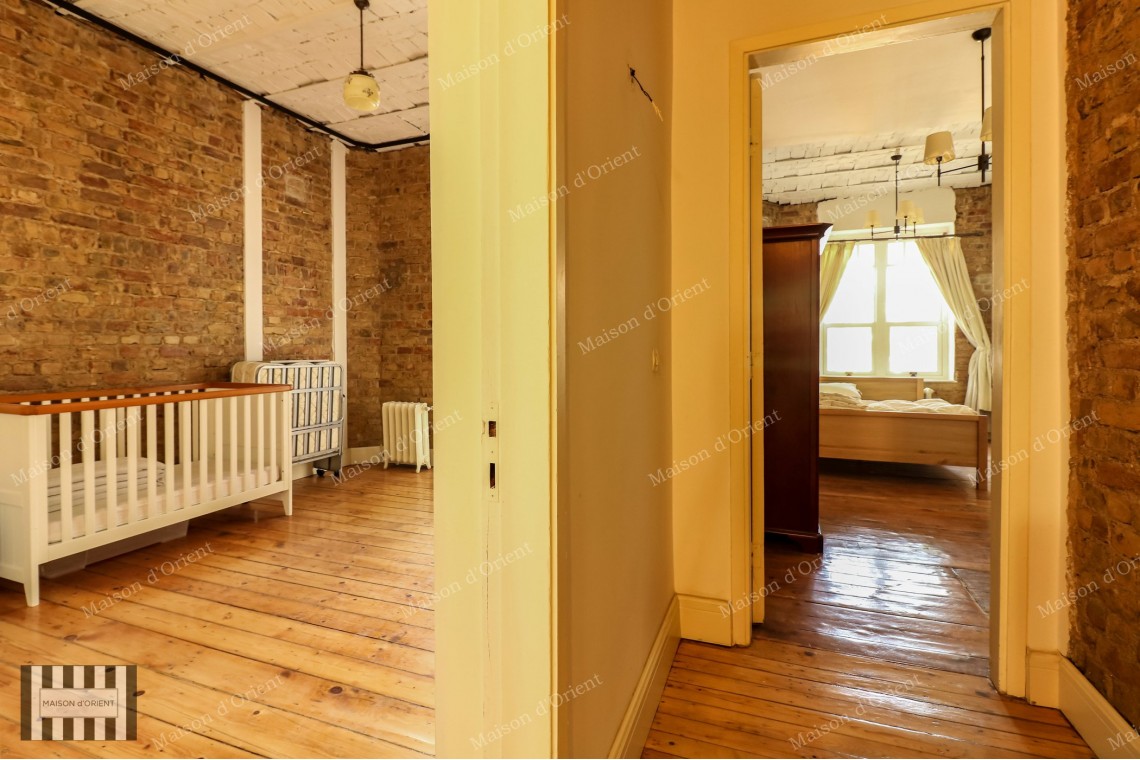  2+1 Flat with View in Historical Building in Galata